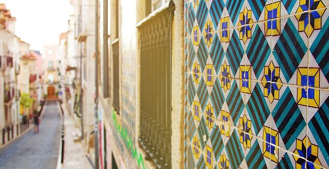 O fado e a sua importância em Portugal principalmente em Lisboa